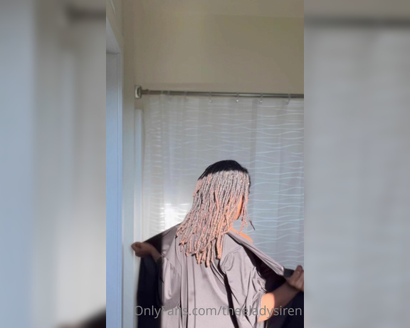 Thee Lady Siren aka theeladysiren - 09-14-2022 OnlyFans Video - Morning showers  Wanna watch