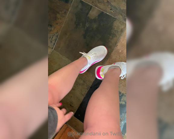 Goddess Daniella aka danimonies - 02-28-2021 OnlyFans Video - After My workout, worship My muscles