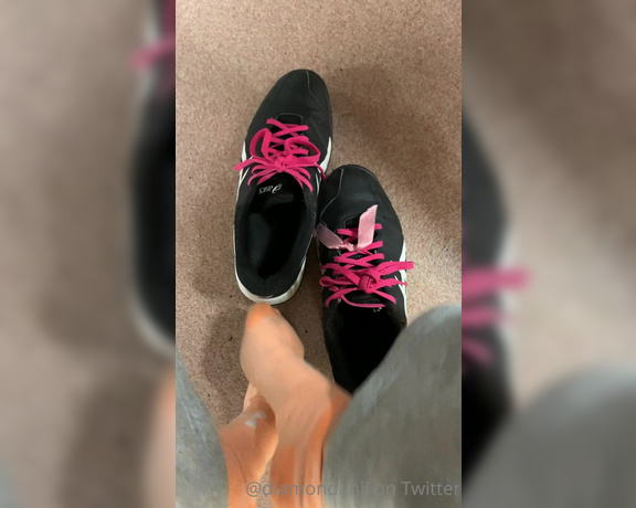 Goddess Daniella aka danimonies - 04-22-2021 OnlyFans Video - After practice Worship my field hockey shoes, game socks ive been wearing day 2 im giving