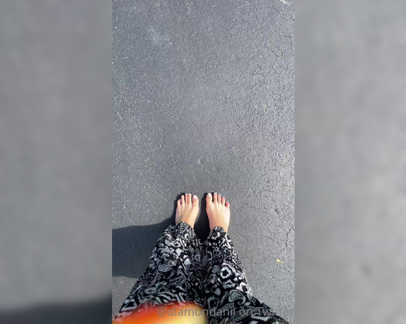 Goddess Daniella aka danimonies - 09-25-2021 OnlyFans Video - New french pedi