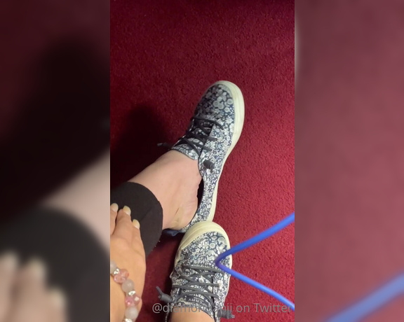 Goddess Daniella aka danimonies - 04-27-2022 OnlyFans Video - lil foot action