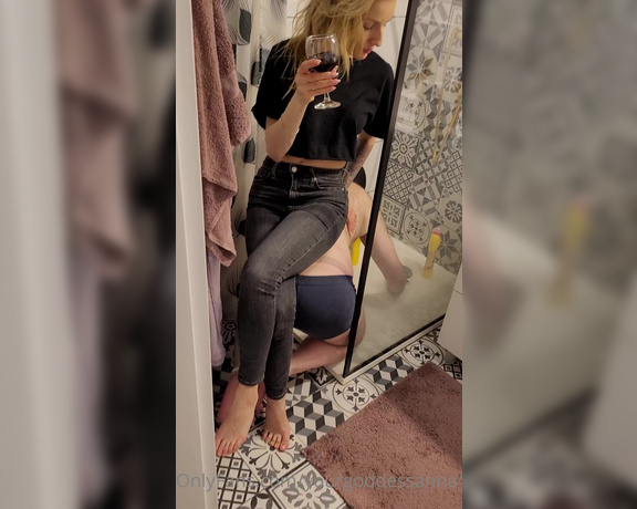 YourGoddessAnna51k aka yourgoddessanna1 - 03-28-2023 OnlyFans Video - You will work whole week to clean my bathroom on your day off, this is how