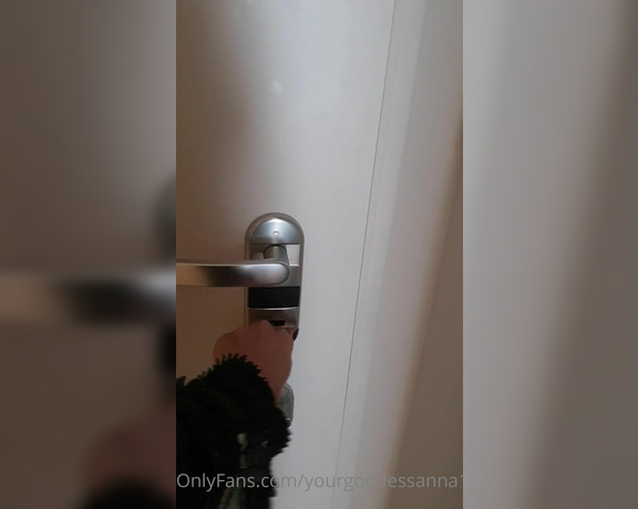 YourGoddessAnna51k aka yourgoddessanna1 - 03-25-2021 OnlyFans Video - What do we have here today