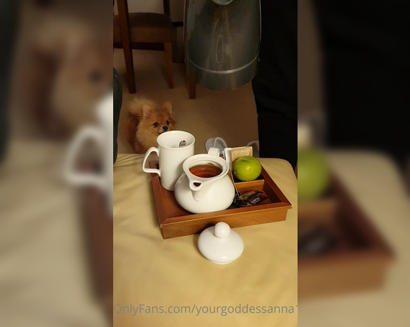 YourGoddessAnna51k aka yourgoddessanna1 - 06-11-2023 OnlyFans Video - My favourite part of going to SPA, ordering you how to make me smile, second favourite,