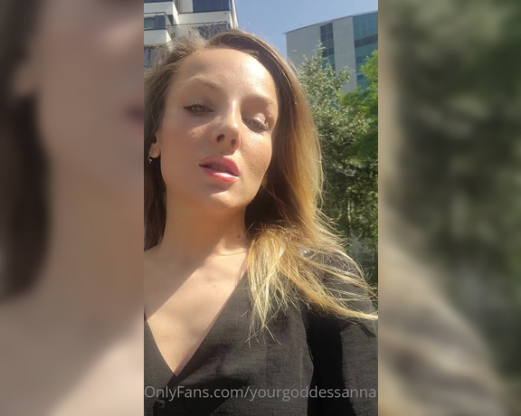 YourGoddessAnna51k aka yourgoddessanna1 - 08-25-2023 OnlyFans Video - Another perfect day, this bitch begged to be walked in the park along my other doggies