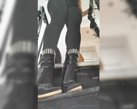 Miss Courtney aka Misscourtneym OnlyFans - Day 17 of My shoe experiment pleaser ankle boots Wouldnt you love to lick them