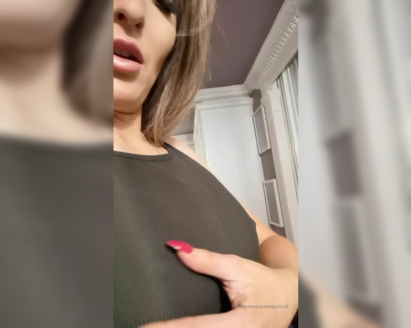 Miss Courtney aka Misscourtneym OnlyFans - Task nipple play