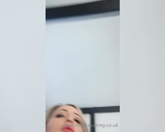 Miss Courtney aka Misscourtneym OnlyFans - You are a very spoilt cuck today