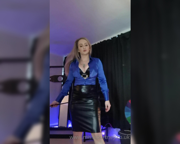 Miss Courtney aka Misscourtneym OnlyFans - Hes in for a treat with My cane