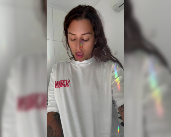 Goddess Emma aka fetishemmabff - 10-20-2024 OnlyFans Video - I really cant stop wearing this shirt lmao and i havent even watched scarface