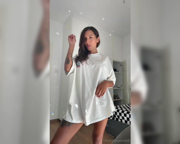 Goddess Emma aka fetishemmabff - 10-27-2024 OnlyFans Video - This is how i look everyday around the house