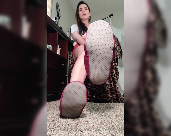 MistressK aka mymistressk - 09-14-2022 OnlyFans Video - JOI For Foot Slave in My Stinky Slippers