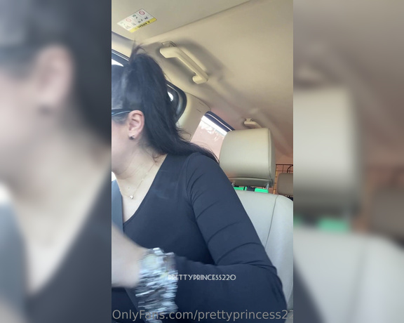 Prettyprincess220 aka prettyprincess220 - 02-07-2023 OnlyFans Video - burping in the car