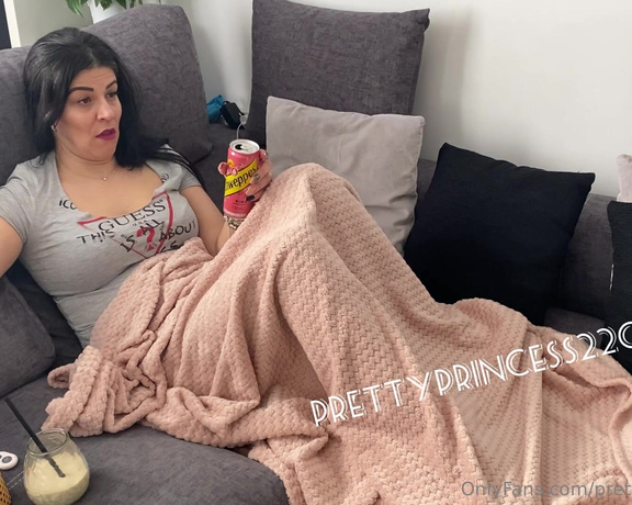 Prettyprincess220 aka prettyprincess220 - 02-12-2023 OnlyFans Video - Stepmother relaxes in watching a movie, and farts a lot, and burping all over the movie