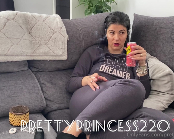 Prettyprincess220 aka prettyprincess220 - 02-24-2023 OnlyFans Video - rashes and watch the movie