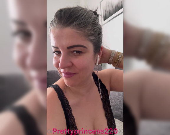 Prettyprincess220 aka prettyprincess220 - 07-10-2023 OnlyFans Video - Burping and farting_oe0v