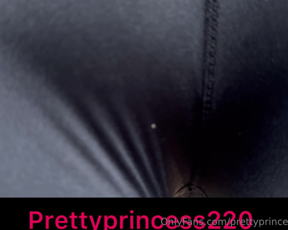 Prettyprincess220 aka prettyprincess220 - 07-31-2023 OnlyFans Video - juicy farts on top of you