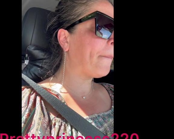 Prettyprincess220 aka prettyprincess220 - 08-20-2023 OnlyFans Video - Burping and bellybutton