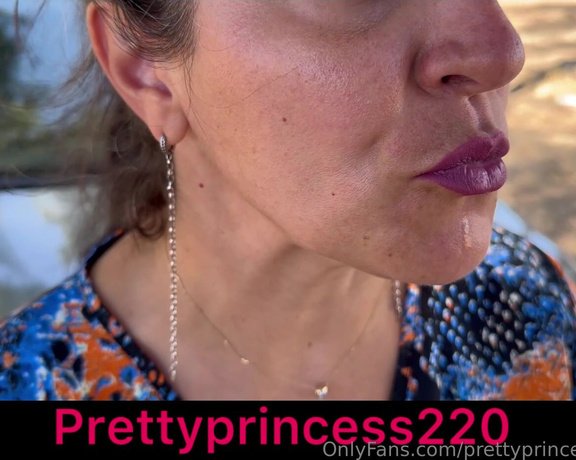 Prettyprincess220 aka prettyprincess220 - 10-06-2023 OnlyFans Video - Farting and spitting