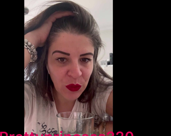 Prettyprincess220 aka prettyprincess220 - 09-27-2023 OnlyFans Video - a lot of saliva after spitting