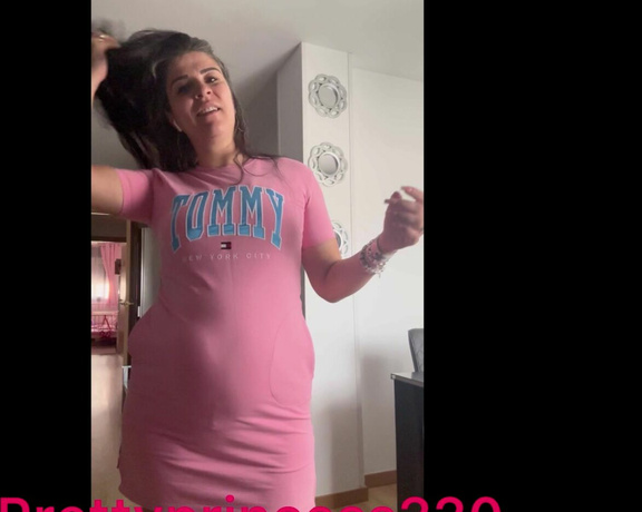 Prettyprincess220 aka prettyprincess220 - 10-24-2023 OnlyFans Video - He undressed me with farts