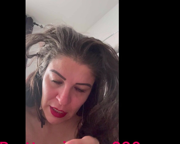 Prettyprincess220 aka prettyprincess220 - 09-27-2023 OnlyFans Video - Sneezing a lot and loud