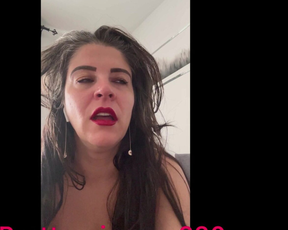 Prettyprincess220 aka prettyprincess220 - 09-27-2023 OnlyFans Video - Sneezing a lot and loud