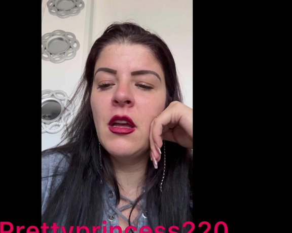 Prettyprincess220 aka prettyprincess220 - 11-30-2023 OnlyFans Video - Sneezing a lot