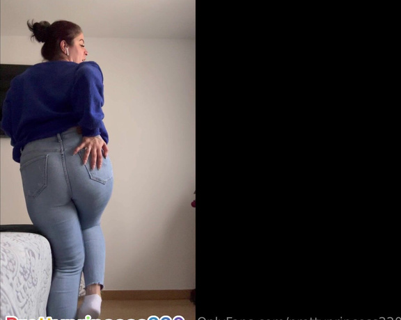 Prettyprincess220 aka prettyprincess220 - 03-04-2024 OnlyFans Video - stinky farts and striptease