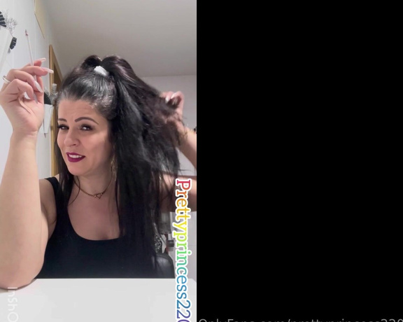 Prettyprincess220 aka prettyprincess220 - 04-09-2024 OnlyFans Video - Hot Latina smoking farting and burping