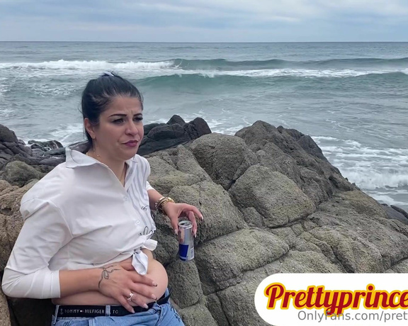 Prettyprincess220 aka prettyprincess220 - 05-16-2024 OnlyFans Video - Smoking and burping on the public beach