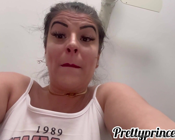 Prettyprincess220 aka prettyprincess220 - 05-21-2024 OnlyFans Video - giant Irina face farting