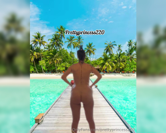 Prettyprincess220 aka prettyprincess220 - 07-01-2024 OnlyFans Video - Long long farts on the beach