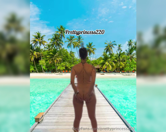 Prettyprincess220 aka prettyprincess220 - 07-01-2024 OnlyFans Video - Long long farts on the beach