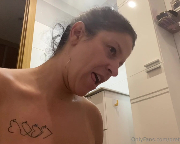 Prettyprincess220 aka prettyprincess220 - 09-14-2024 OnlyFans Video - farting facial expressions And burping