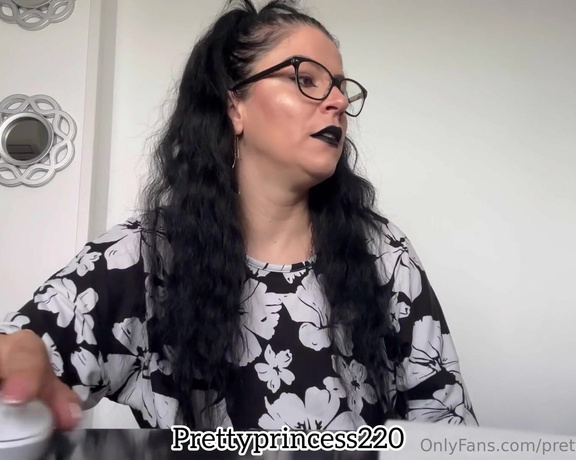 Prettyprincess220 aka prettyprincess220 - 11-19-2024 OnlyFans Video - Burping secretary