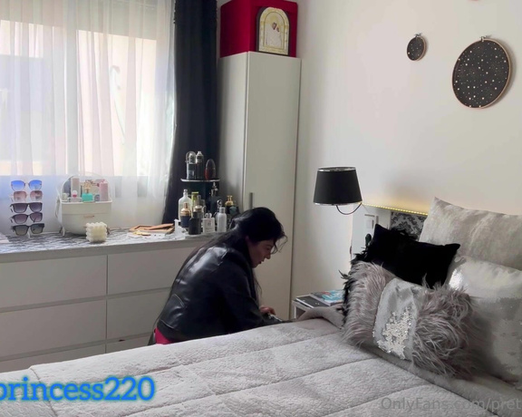 Prettyprincess220 aka prettyprincess220 - 11-21-2024 OnlyFans Video - La ladrona pedora