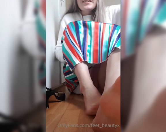 Feet_beautyx aka feet_beautyx - 11-15-2020 OnlyFans Video - Showing off my new heels