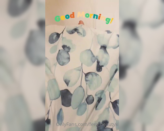 Feet_beautyx aka feet_beautyx - 01-11-2021 OnlyFans Video - Morning tease