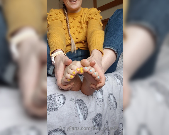 Feet_beautyx aka feet_beautyx - 03-17-2021 OnlyFans Video - Happy St