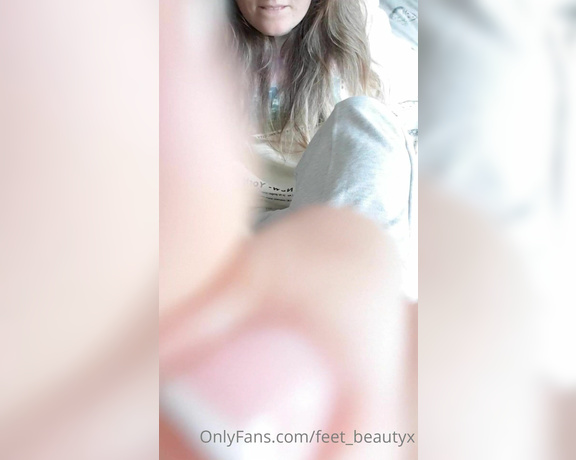 Feet_beautyx aka feet_beautyx - 08-16-2021 OnlyFans Video - Havent seen you for a long time , lets catch up while you have my feet