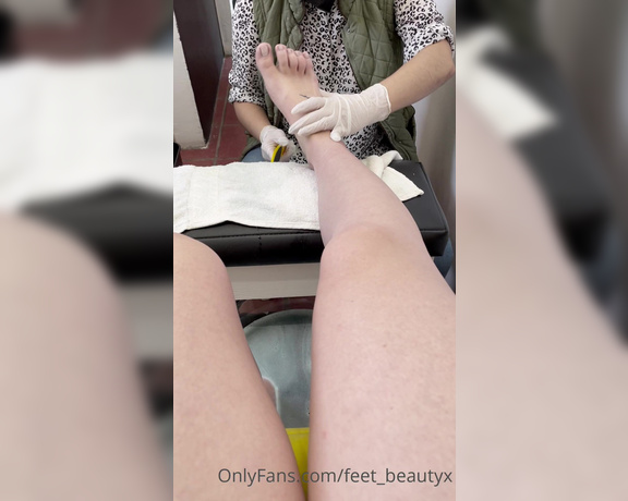 Feet_beautyx aka feet_beautyx - 01-22-2022 OnlyFans Video - Had my pedi done with the colours you voted on It turned out so pretty you