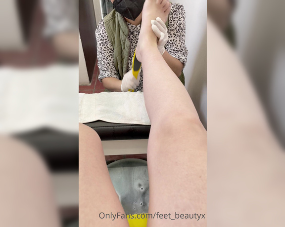 Feet_beautyx aka feet_beautyx - 01-22-2022 OnlyFans Video - Had my pedi done with the colours you voted on It turned out so pretty you