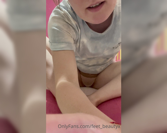 Feet_beautyx aka feet_beautyx - 01-25-2022 OnlyFans Video - Mistress is giving you a hard time about looking up at her