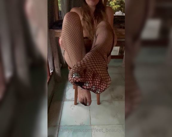 Feet_beautyx aka feet_beautyx - 09-06-2022 OnlyFans Video - I know your weaknesses boy