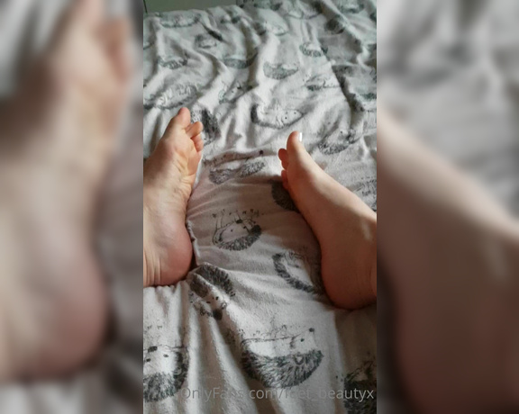 Feet_beautyx aka feet_beautyx - 06-01-2020 OnlyFans Video - Ill use my whip on you , if you dont obey , slave