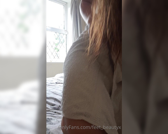 Feet_beautyx aka feet_beautyx - 06-07-2020 OnlyFans Video - Morning surprise for your morning wood