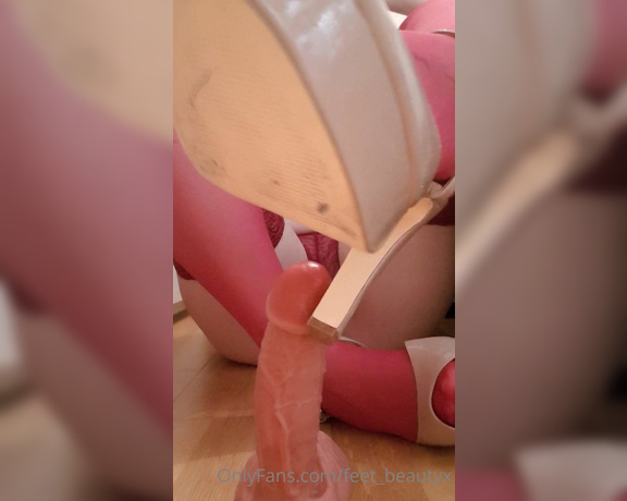 Feet_beautyx aka feet_beautyx - 07-07-2020 OnlyFans Video - Youre my pet and this is how its gonna be from now on