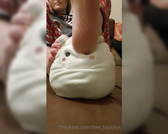 Feet_beautyx aka feet_beautyx - 09-06-2020 OnlyFans Video - Now I want you to imagine that teddy is your face