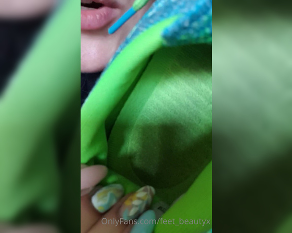 Feet_beautyx aka feet_beautyx - 09-17-2020 OnlyFans Video - I bet youre in love with the way I treat you